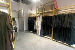 High Footfall | Street Level Visibility