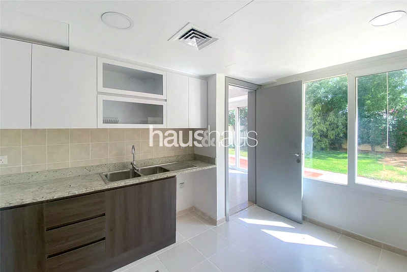 مطبخ مُحدّث | حديقة مُهندسة | زاوية63728636860035113