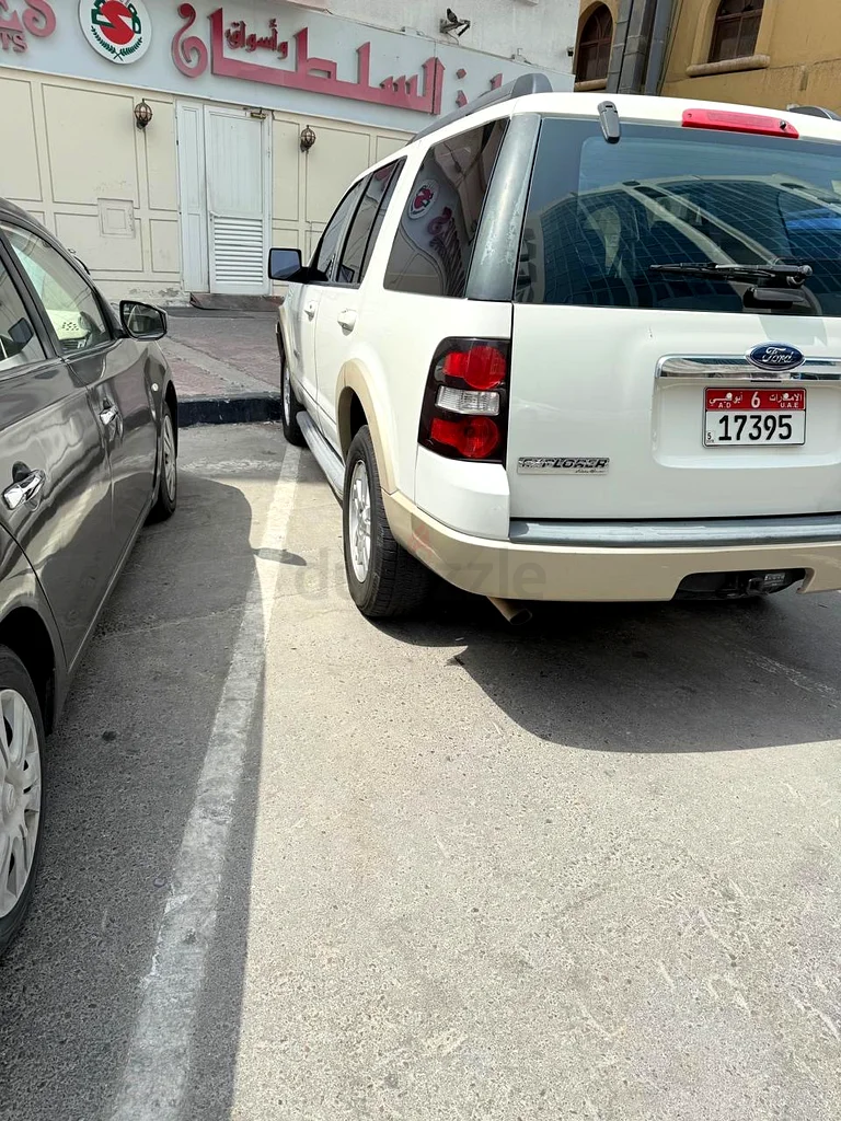 Ford Explorer Family car for sale!63613737119363114