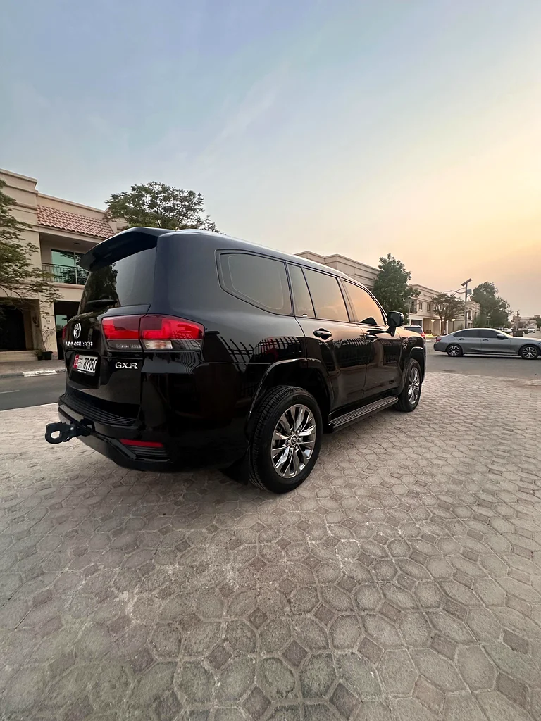 تويوتا لاند كروزر، GXR 4.0لتر، لون أسود منتصف الليل، مالك أول، يشمل الضمان والخدمة63613129976705114