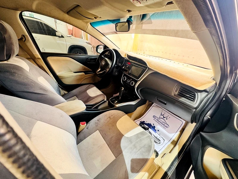honda City 2014 model , neat and clear car with 11 months MulqiyaInsurance63613736400897114