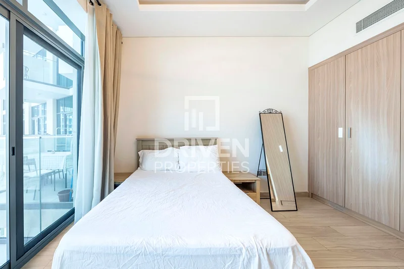 Elegant Studio | Community View | Prime Location63740299454979112
