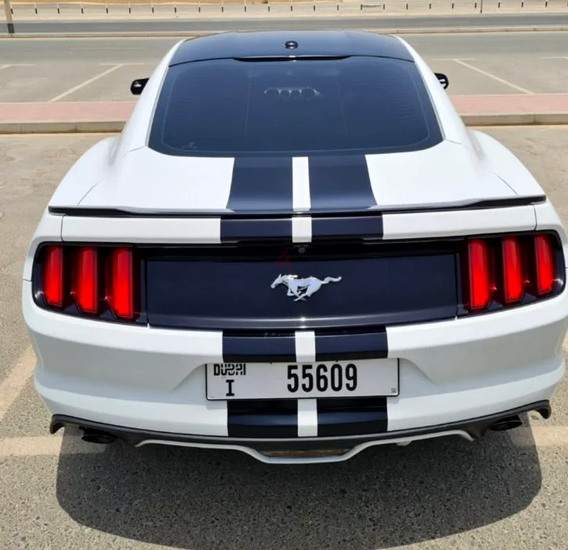 Mustang V4 Turbo ecoboost in perfect condition - serviced at Al Tayer63612081819267111