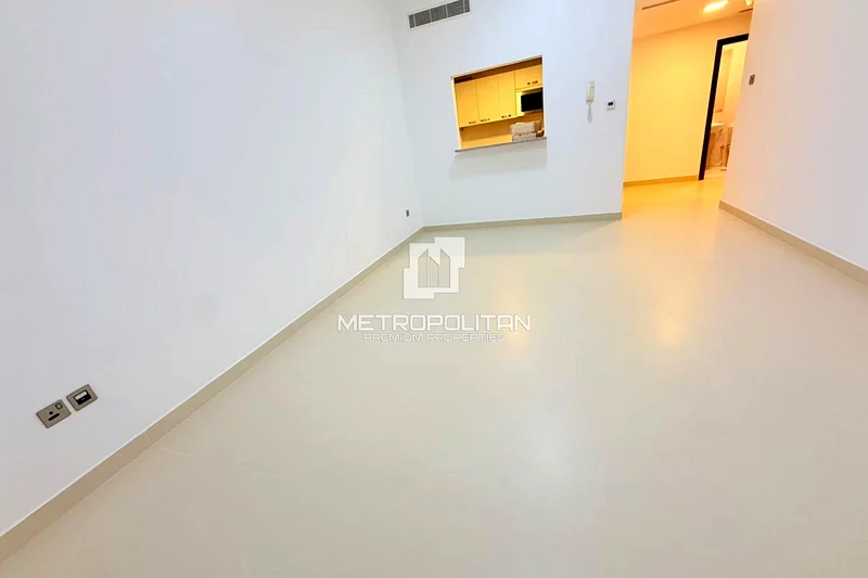 High Floor | Multiple Cheques | Spacious Layout63786758913537113