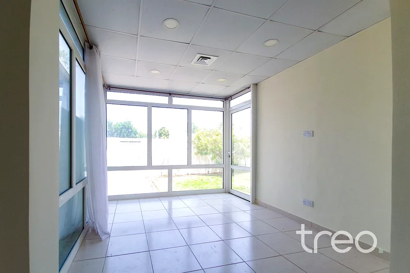 Single Row | Corner Plot | Negotiable63728818614914112