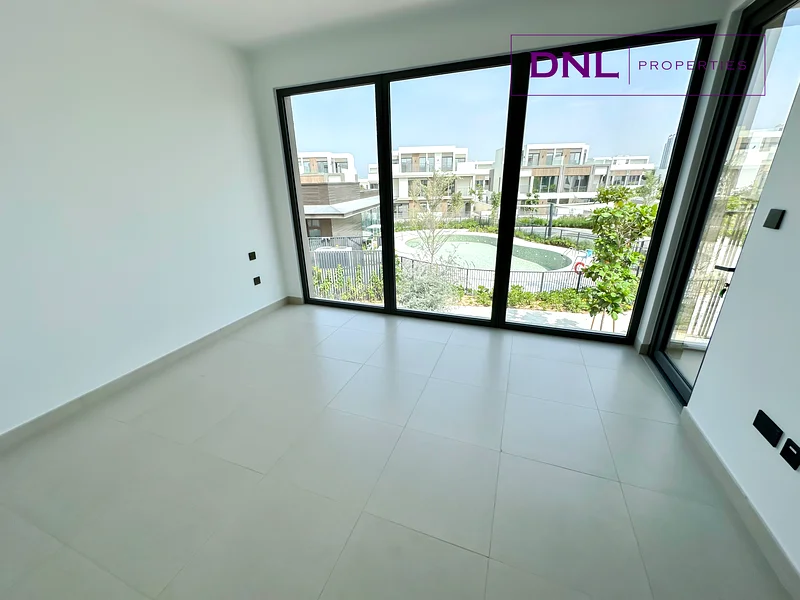 شاغرة || موقع متميز || حصري63806547618561112