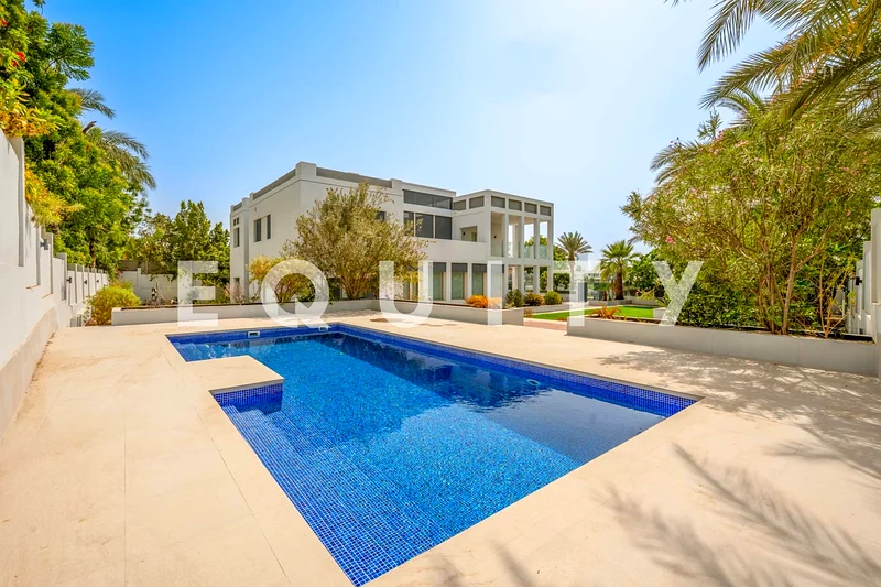 Grand Villa | Perfect location | Renovated63654978294914111