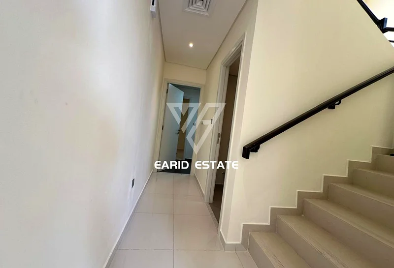 أكبر قطعة أرض | صف واحد | R2em | بالقرب من كارفور64001586608513113