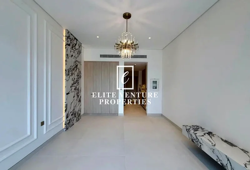 STUDIO | VACANT | PRIME LOCATION63765382851970110
