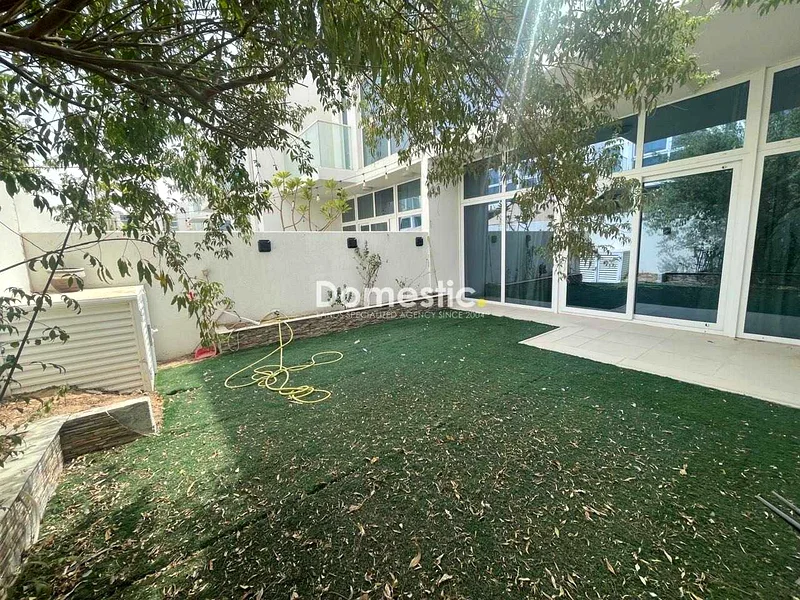 فيلا فاخرة | مفروشة بالكامل | داماك هيلز 263748376594435112