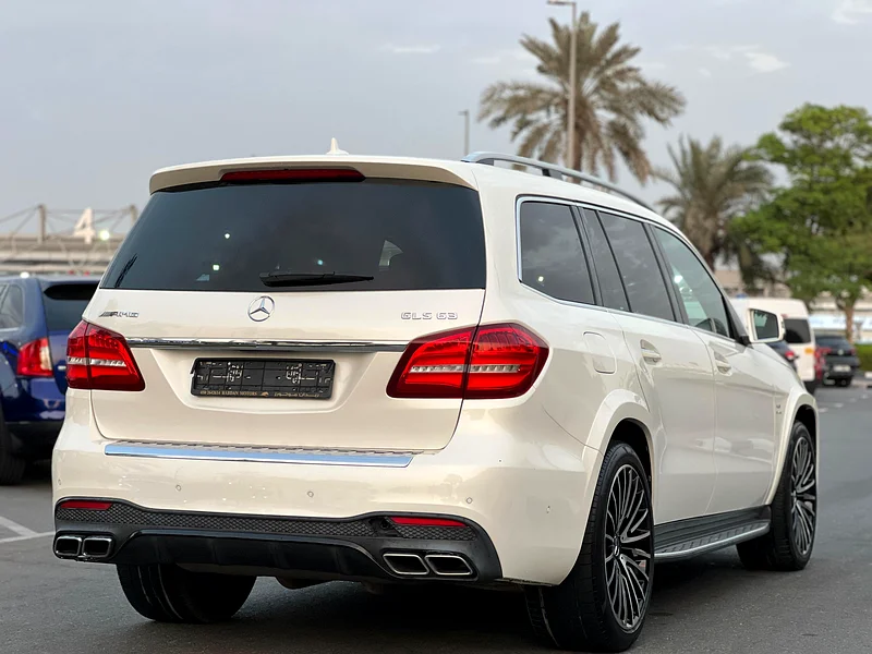 مرسيدس بنز GLS 63 خليجي كيلو متر 216000 Mercedes-Benz GLS 63 Gulf, 216,000 km63613462833793113