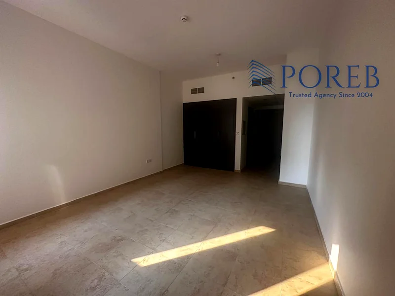 Chiller Free | Prime location | vacant soon63748105399809112