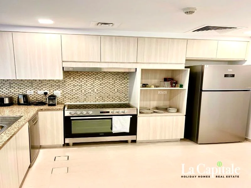 Vastu | Single row | Well-maintained | Unfurnished63730987913089114