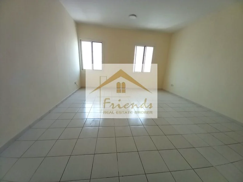 Spacious Studio Available in France Cluster – 463 SqFt | Near To Bus Stop63743034037249112