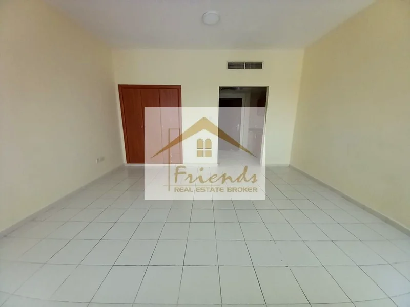 Spacious Studio Available in France Cluster – 463 SqFt | Near To Bus Stop63743034037249110