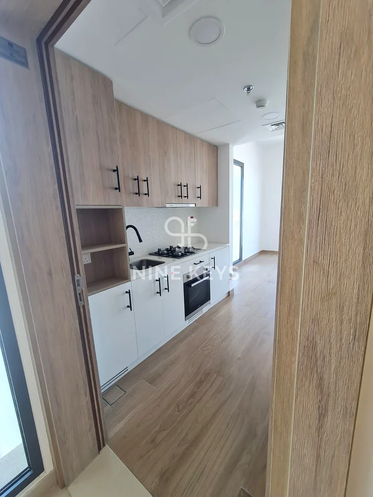 جديد بالكامل | مطبخ مجهز بالكامل | تخطيط واسع | إطلالة على تاون هاوس مها63736994602369112