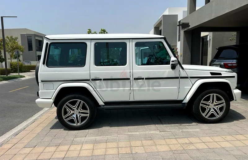 مرسيدس بنز G500 - عدد قليل من الأميال63613461872258112
