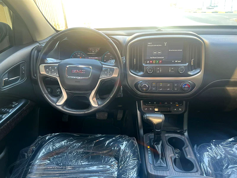 GMC Canyon Denali63612057658242114