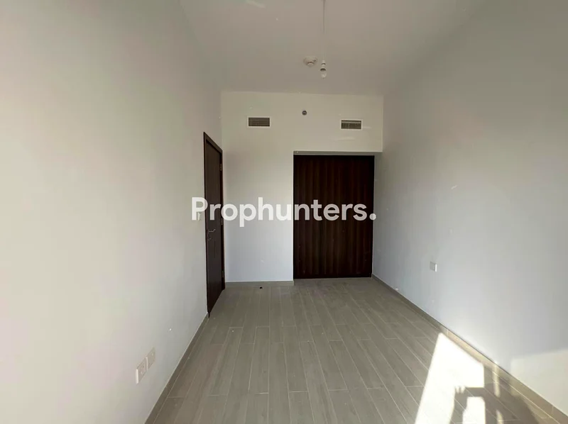 مع تيراس| مع أجهزة مطبخ| جاهز للانتقال63728264741507114