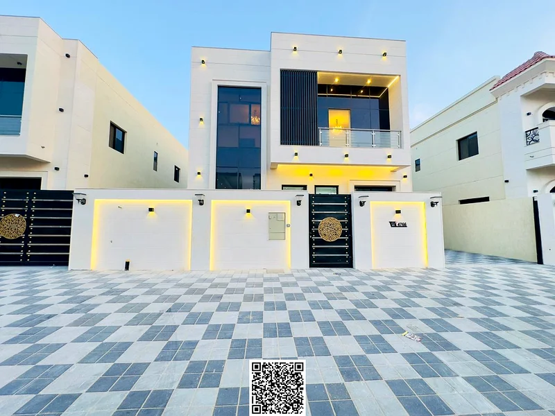For sale, a modern, upscale villa in the Al-Helio 2 area, opposite the Azha Complex, a distinguished location and close to all vital services. The vil63908265082883111
