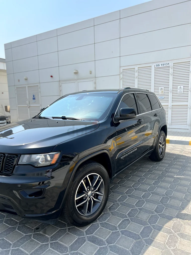 Very clean and ready to drive Grand Cherokee63612071440642112