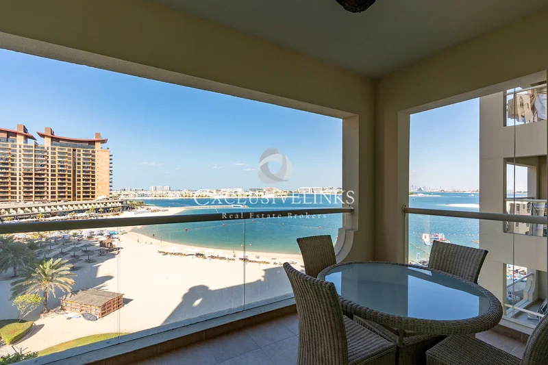 Massive 1 BR | Sea View | Prime Location63753253546371112