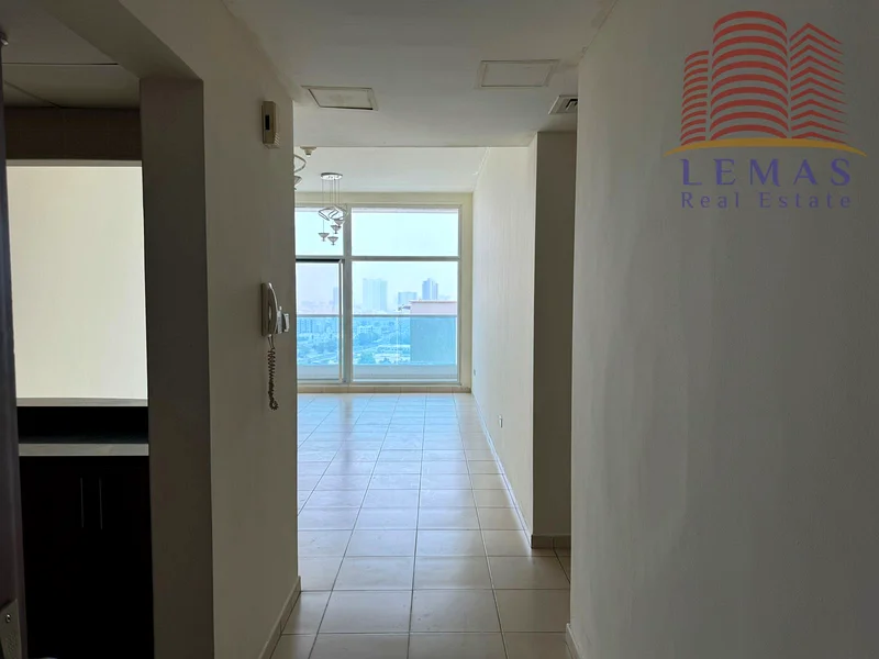 2 BHK For sale cash open view / open kitchen63866307208323114
