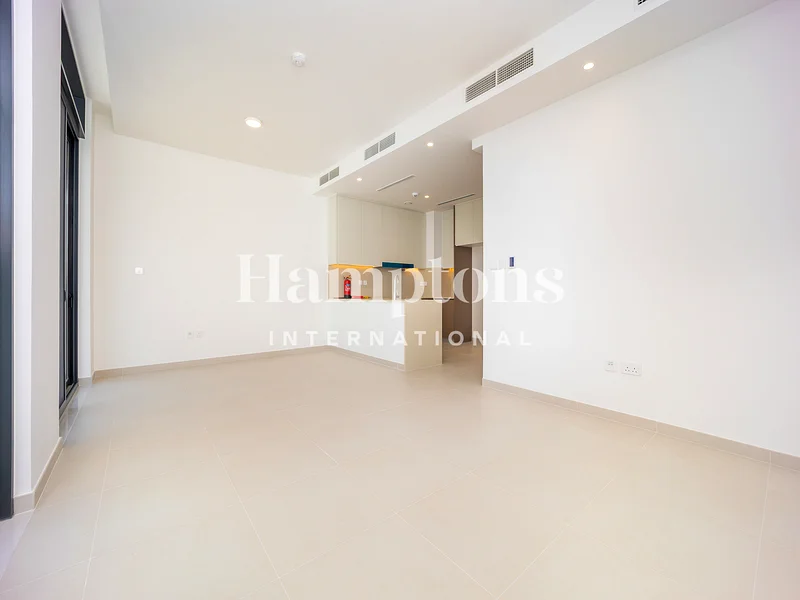 Best Layout | Near Amenities | Multiple Options63806009109890113