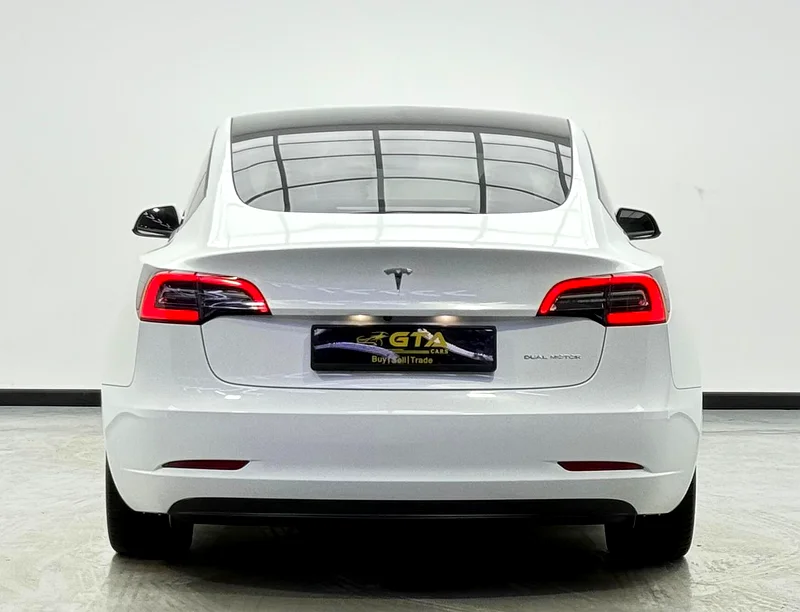 2021 Tesla Model 3, One Year Unlimited KM Warranty+Tesla Battery Warranty,Full Service History,GCC63612058906497114