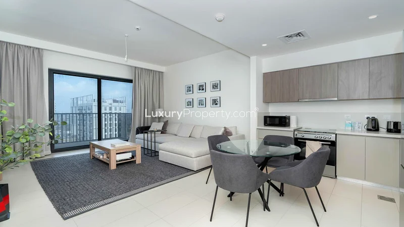 Large Layout | Upgraded | Notice Served64043893442563114