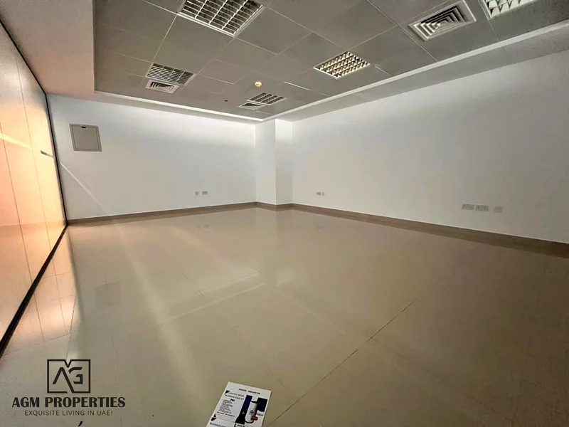 VACANT | OFFICE | PRIME LOCATION63824899777025114