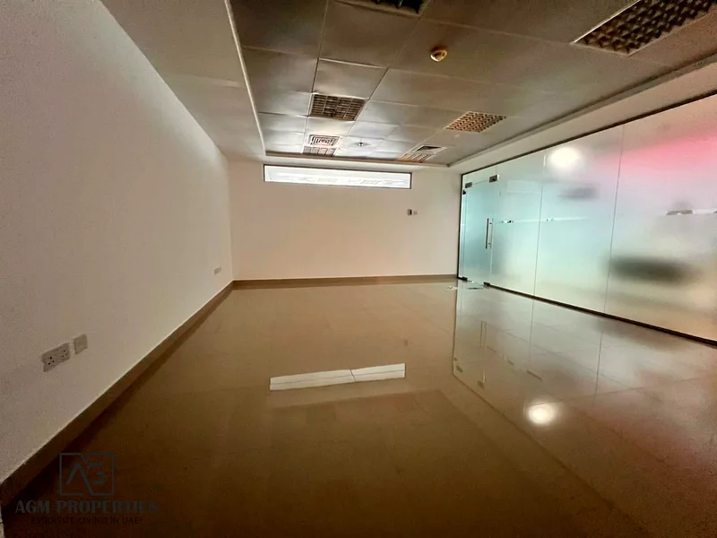 VACANT | OFFICE | PRIME LOCATION63824899777025111