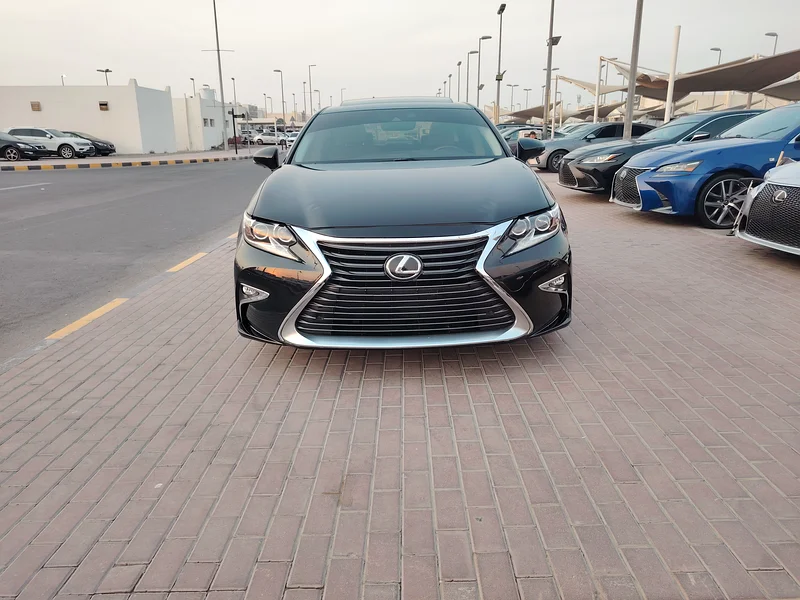 الشارقه63612073185537110