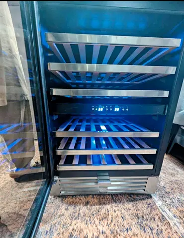 Terim wine fridge 46 bottle capisty