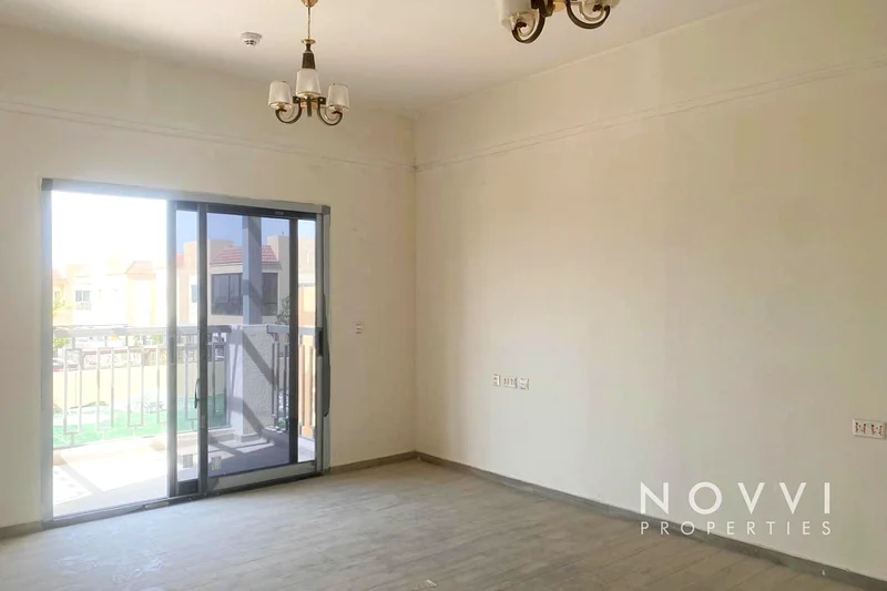 3 غرف نوم مع غرفة خادمة | مأهول | قابل للتفاوض63918553891970112
