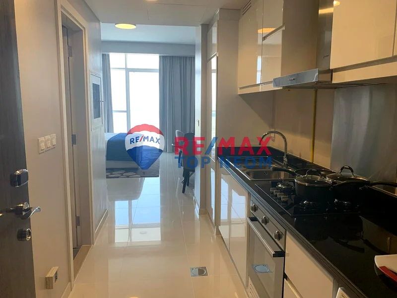 مفروش | واسع | شرفة بإطلالة على ملعب الغولف63738872095873113