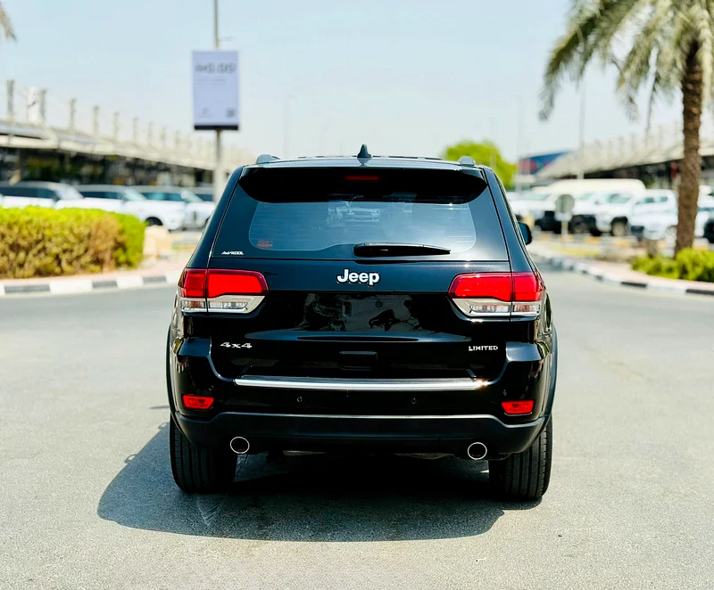 JEEP GRAND CHEROKEE 3.6L 4X4 LIMITED EDITION 2020 GCC VERY GOOD CONDITION63612070535169114