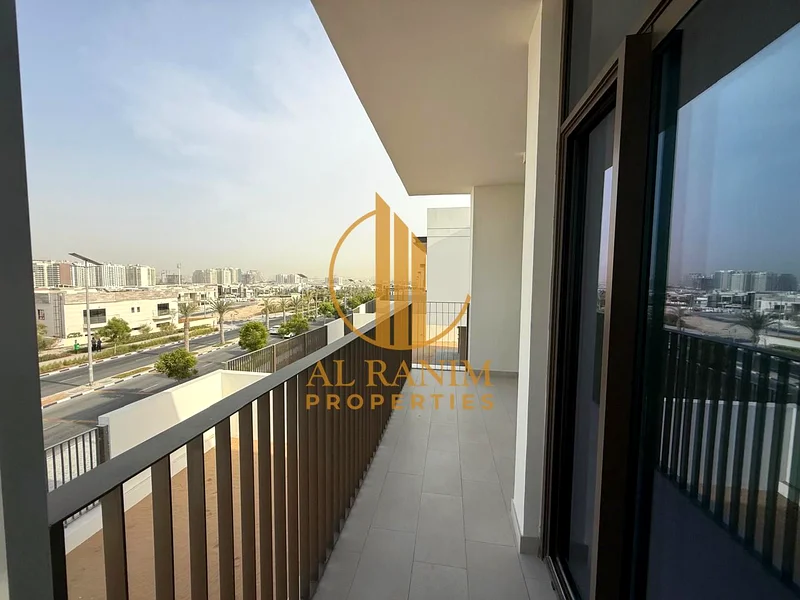 CONTEMPORARY LIVING | TRANQUIL COMMUNITY LIVING | BRAND NEW63762995047681112