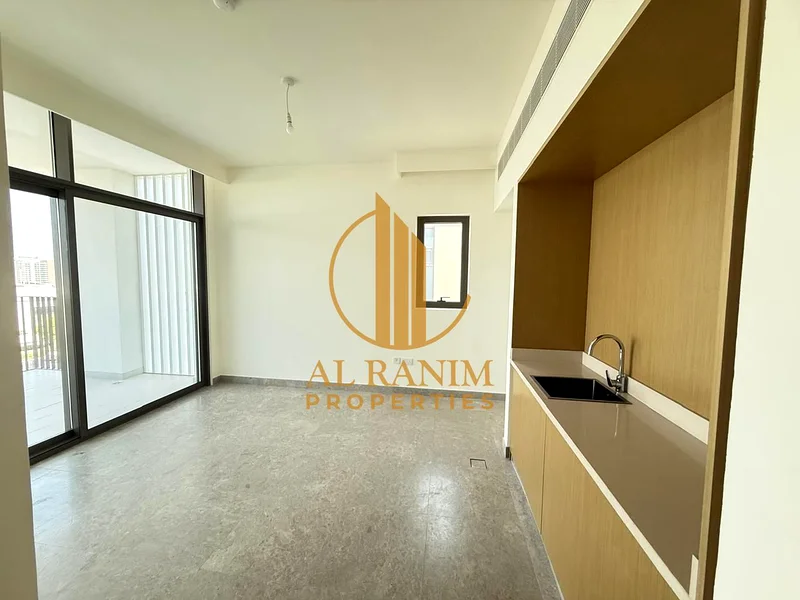 CONTEMPORARY LIVING | TRANQUIL COMMUNITY LIVING | BRAND NEW63762995047681111