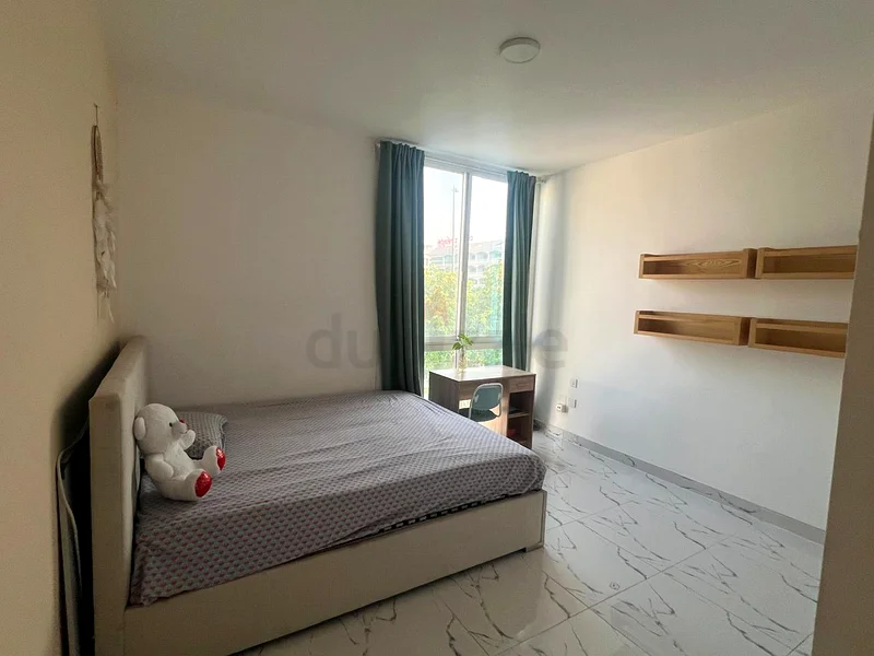 غرفة للإيجار في شقة 2BHK – يُفضل سيدة هندية واحدة – بالقرب من المترو، 3700 درهم (شاملة جميع الخدمات)63795946803329111