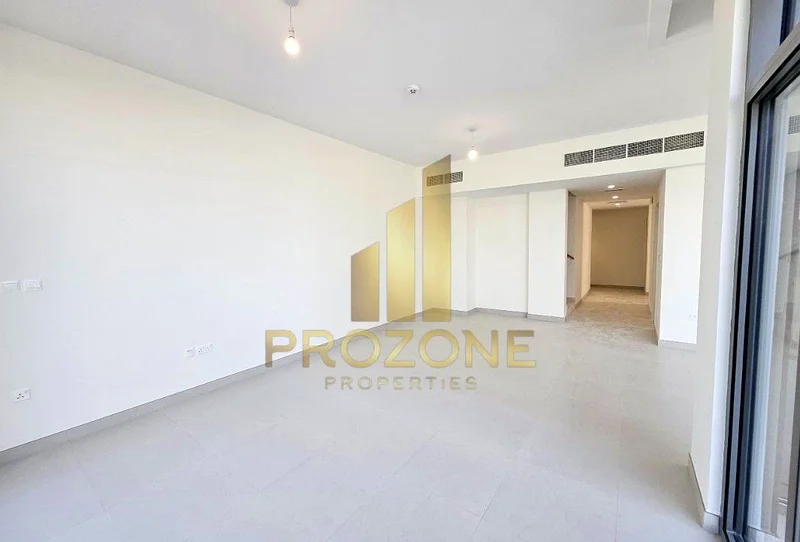 Corner unit | Prime Location | Brand New | Vastu63752076659970113