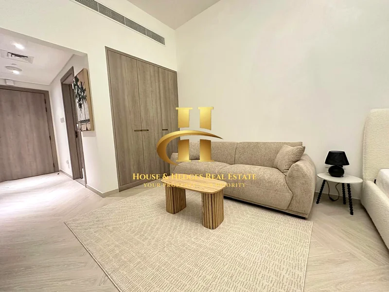 Fully Furnished | With Balcony | Spacious63786327184514113