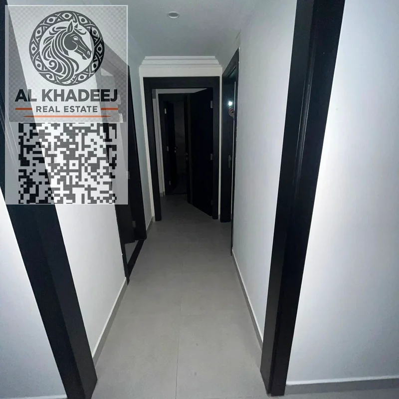 شقة أول دخل للإيجار السنوي في عجمان الحميدية 1، موقع استراتيجي بجوار اتصالات ومقابل المحكمة، مع صالة ألعاب رياضية مجانية ومواقف سيارات63709218292611114