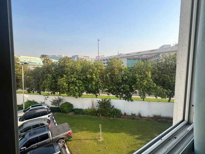 غرفة للإيجار في شقة 2BHK – يُفضل سيدة هندية واحدة – بالقرب من المترو، 3700 درهم (شاملة جميع الخدمات)63795946803329112