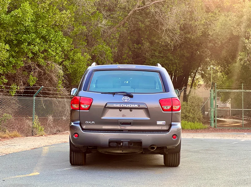 Toyota Sequoia 2015 GCC Single Owner with 3 keys63612056918274112