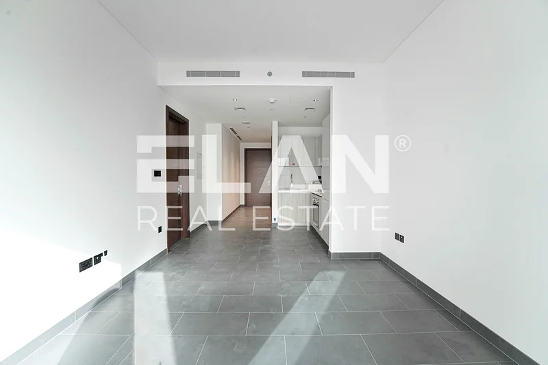 Spacious 1 Bedroom + Study | Ready to Move In The Crest Tower C | Prime Location63758548053251110