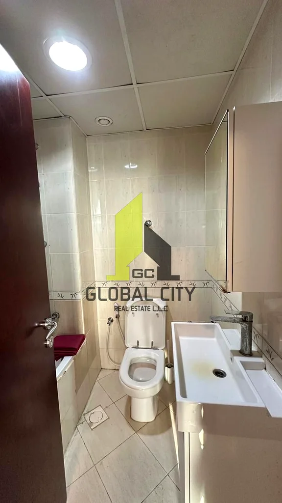 AVAILABLE 1BHK FOR SALE CASH IN C2 OPEN VIEW63890902376194113