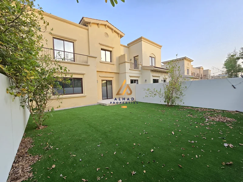 Exclusive | Access to Pool | Prime Location63917429239939110