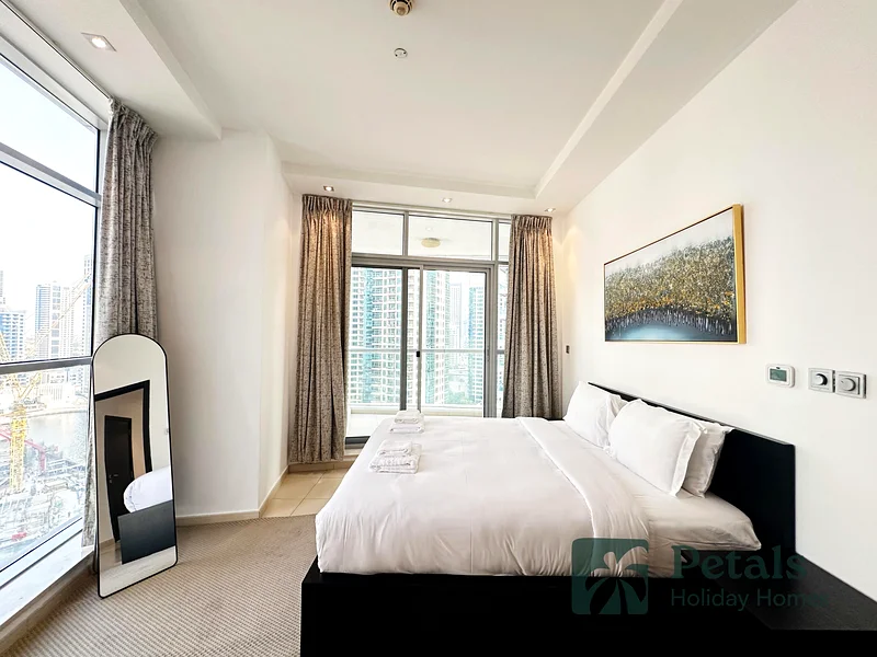 سحر المارينا: إقامات قصيرة الأمد في برج سكاي فيو، مارينا دبي 🌟63833704493698112