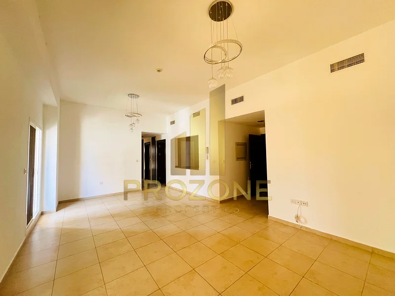 Inner Circle | Vacant | Huge Layout |Vacant On Transfer63917564516097110